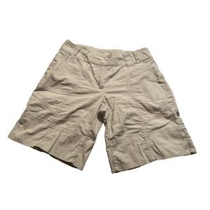 Women's West Coast Connection Tan Cargo Shorts Size 9